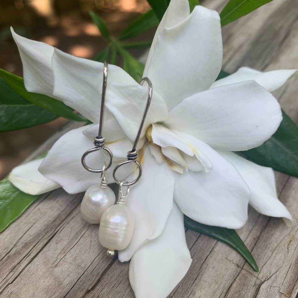 SOLD Pearl White Barrel Earrings.SS Twisted ear wire. Jewelry Store Quality - Picture 4 of 11